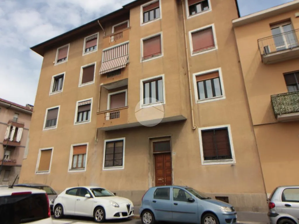 Appartement 3 pièces à IT