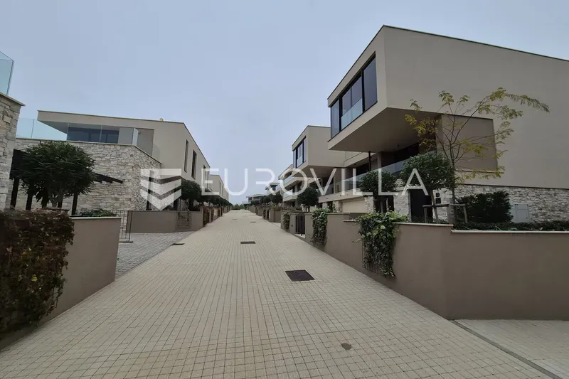 Esterno - Luxury Villa with Sea View in Savudrija