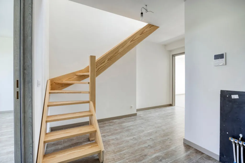 Pièces - Nouveau Triplex avec Terrasse et Jardin à Wemmel
