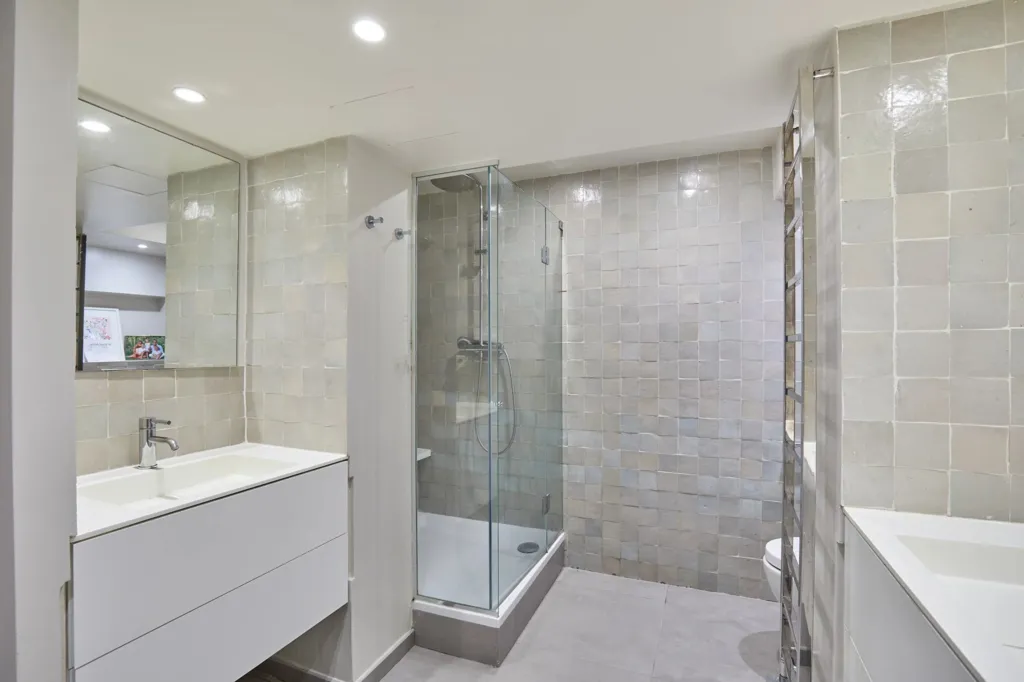 Salles de bain - Appartement avec Jardin au 16ème Arrondissement de Paris