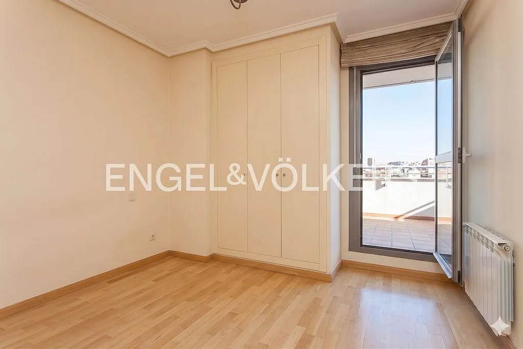 Stanze - Penthouse with Pool in Guindalera, Madrid