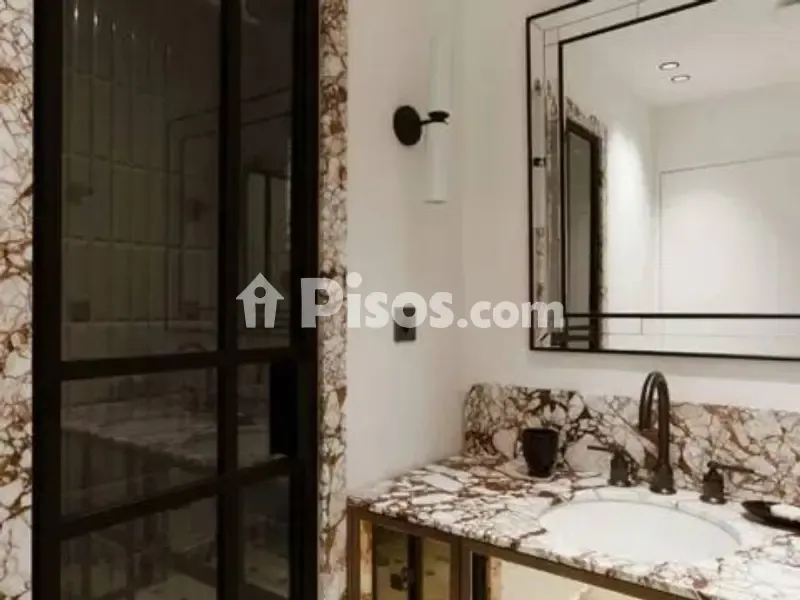 Bagni - Modern Flat with Balcony in Universidad-Malasaña