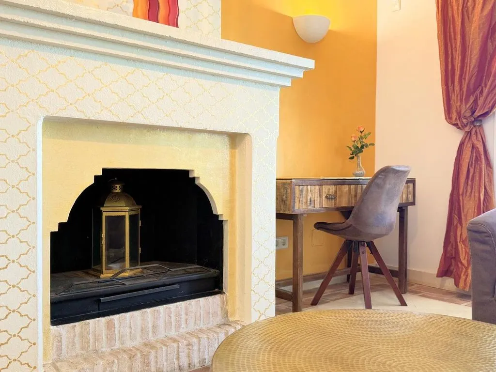Elutuba - Beachfront Flat with Private Garden in Casares