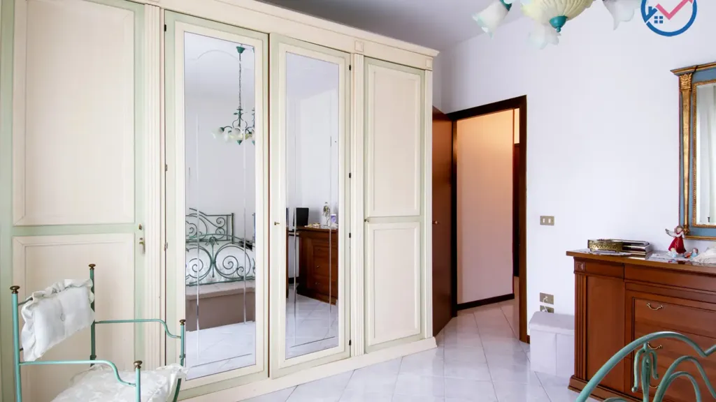 4-room apartment in IT