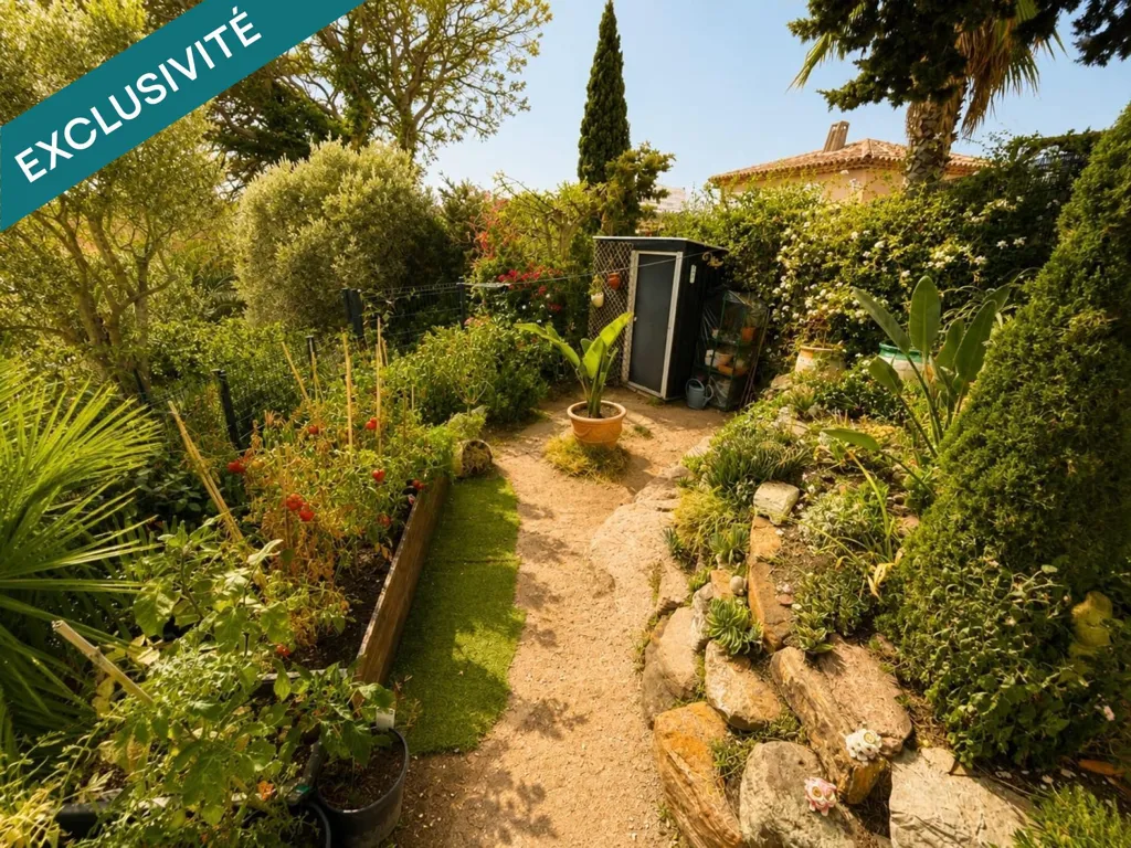 Jardin - Appartement 2 Pièces avec Terrasse et Jardin à Fréjus