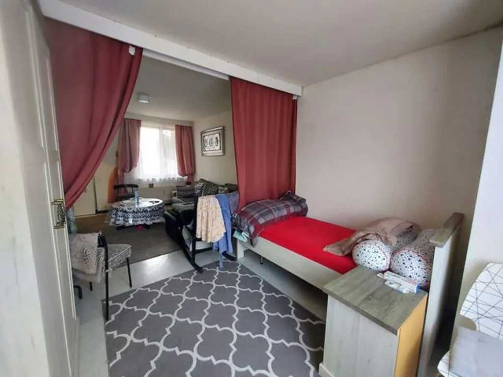 Chambres - Studio avec Balcon à Berchem-Sainte-Agathe