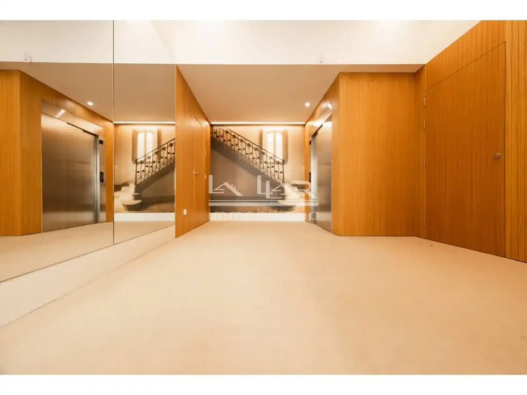 Entrée - Newly Built Flat with Terraces in Nord-El Sucre