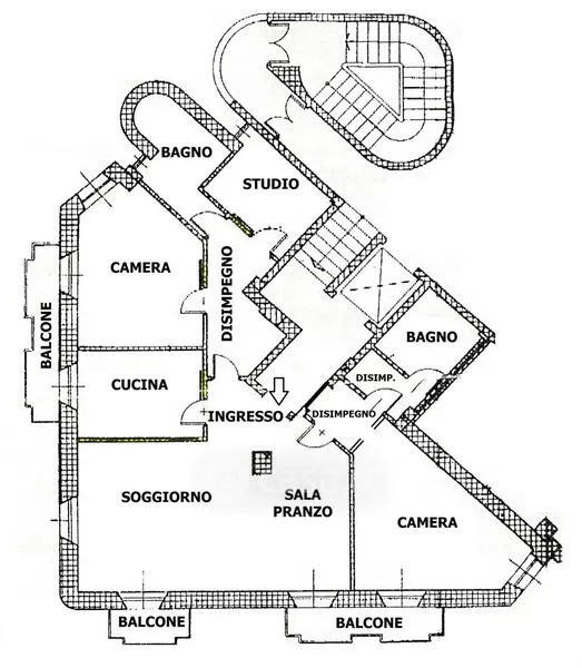 Plan - Restored Apartment with Balconies in Como Borghi