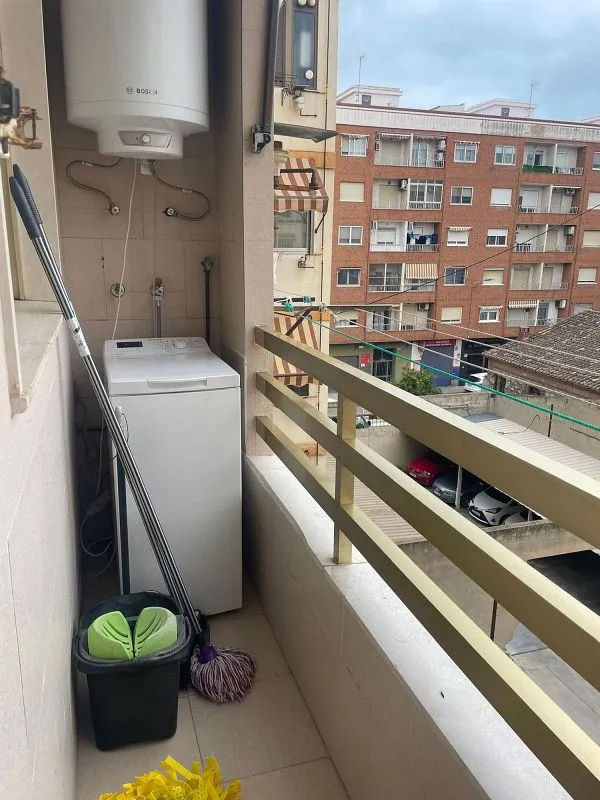 Balcon - Furnished Flat with Balcony in Pinedo