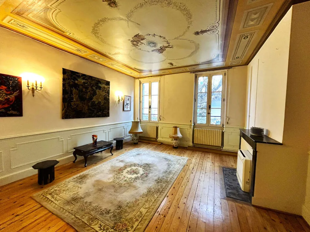 Maison 10 pièces à Agen