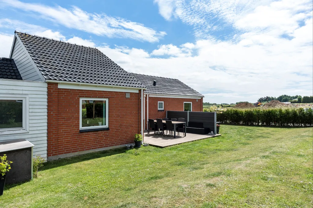 Giardino - Co-op Flat with Garden in Rønnede