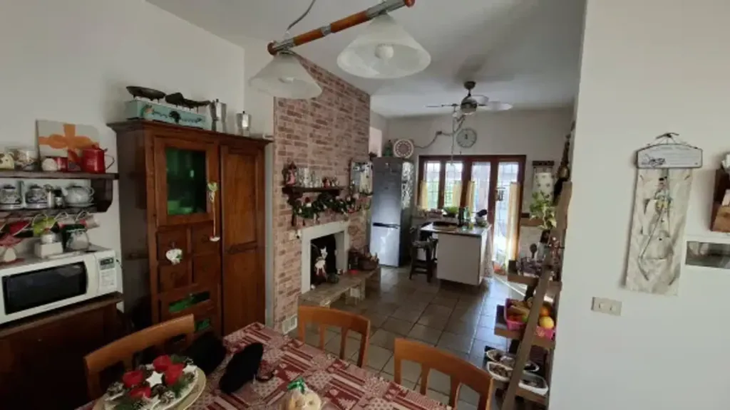Söögituba - Villa with Garden in Ladispoli Centre