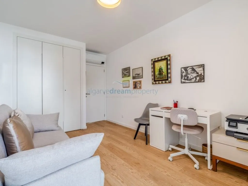 Magamistoad - 2-Bedroom Flat with Pool in Albufeira