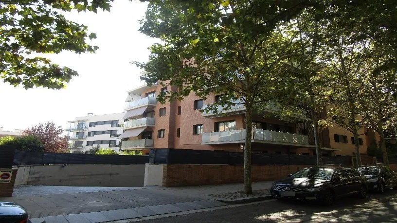 Välivaade - Garage Space in Sant Cugat del Vallès