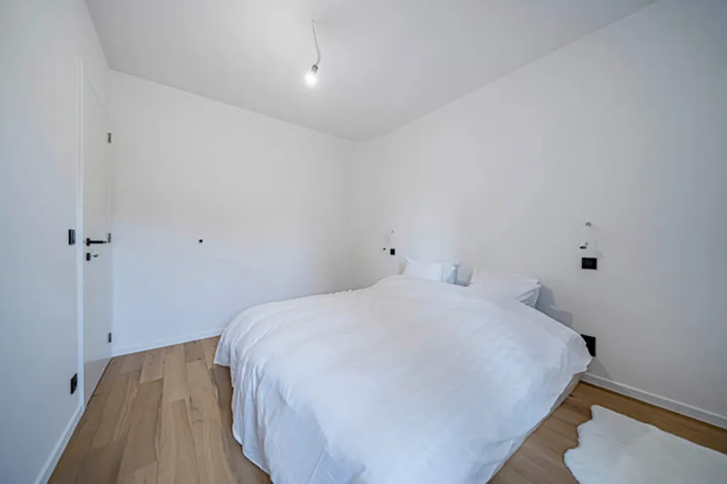 Magamistoad - Newly Built Apartment with Terrace in Heusy