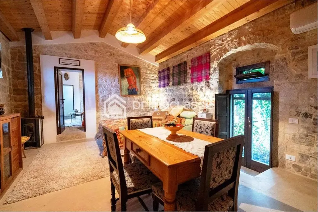 Sala da pranzo - Restored Casale with Pool in Modica Sorda