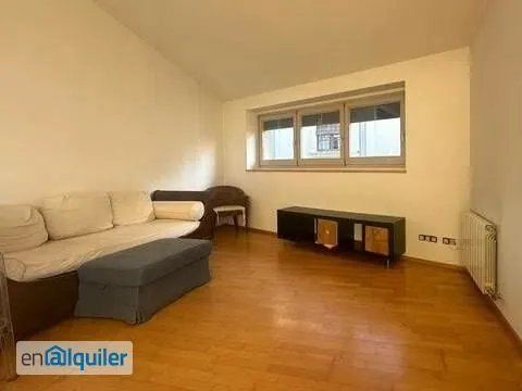 Elutuba - Charming Duplex with Balcony in Girona's Old Town
