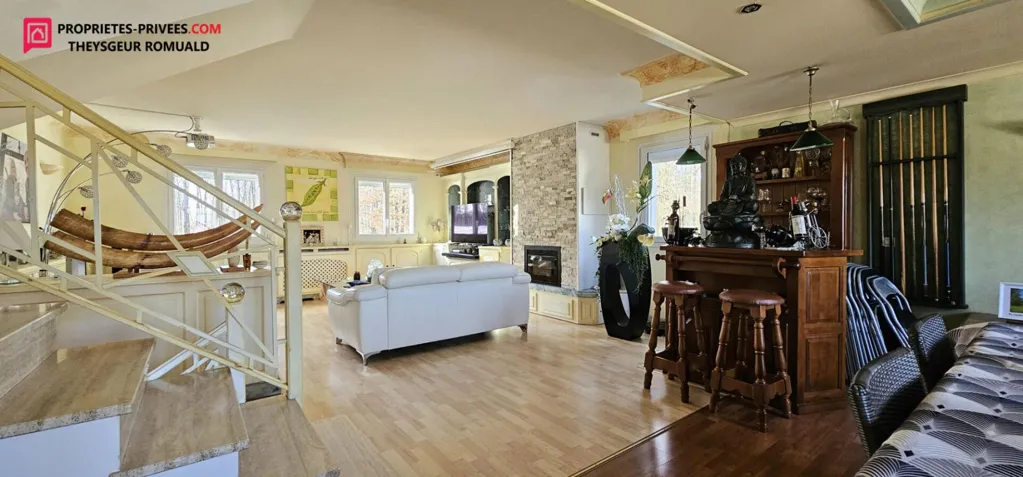 Séjour - Maison avec Piscine Chauffée près de Courtenay