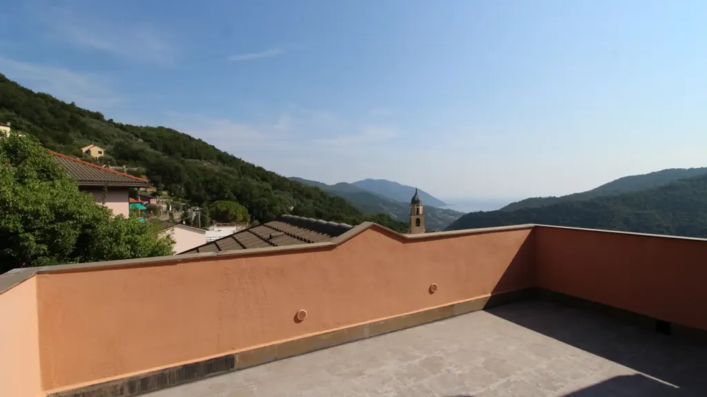 Terrass - Attico with Panoramic View in Avegno