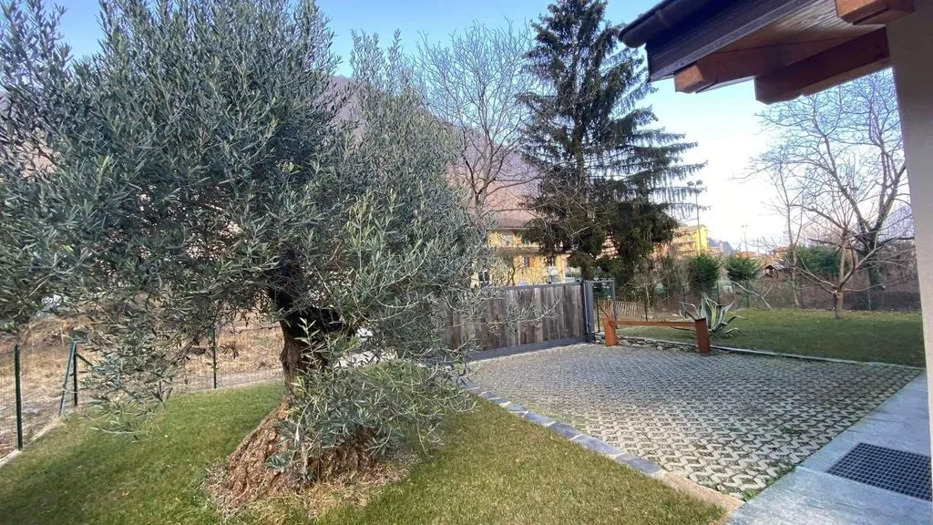 Jardin - Luxury Villa with Private Garden in Cannobio