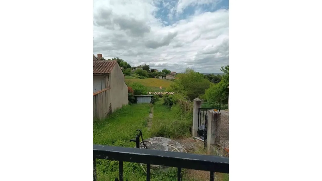 Jardin - Maison avec Annexe et Jardin à Verfeil