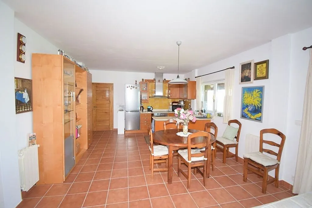 Sala da pranzo - Chalet with Golf Course Views near Perbes