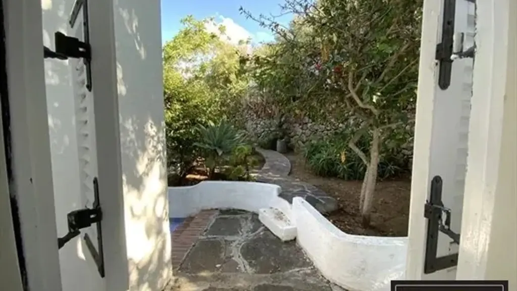 Terrass - Historic Villa with Sea View in Panarea