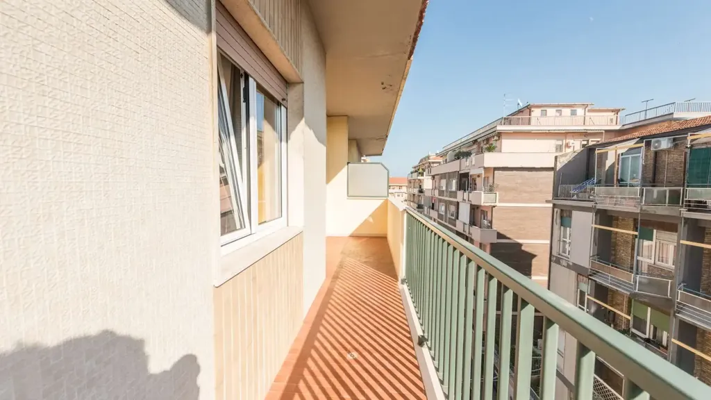 balcony