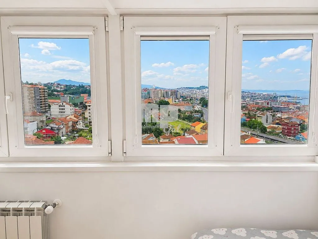 Toad - Modern Flat with Ría Views in Vigo