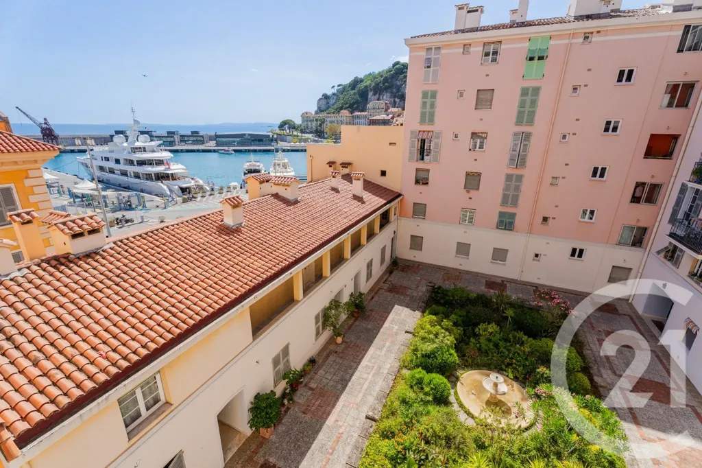 Terrazza - Bright 2-Bedroom Apartment with Balcony in Nice Port