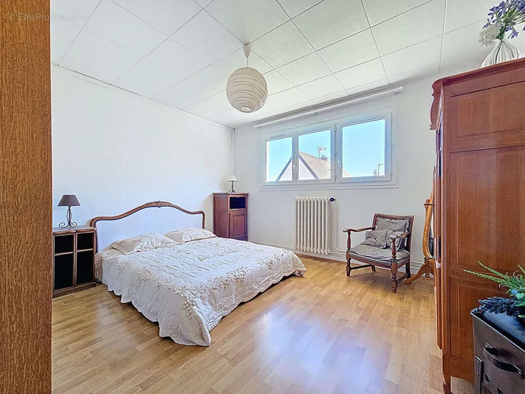 Chambres - Maison de 5 Pièces avec Jardin à Bihorel