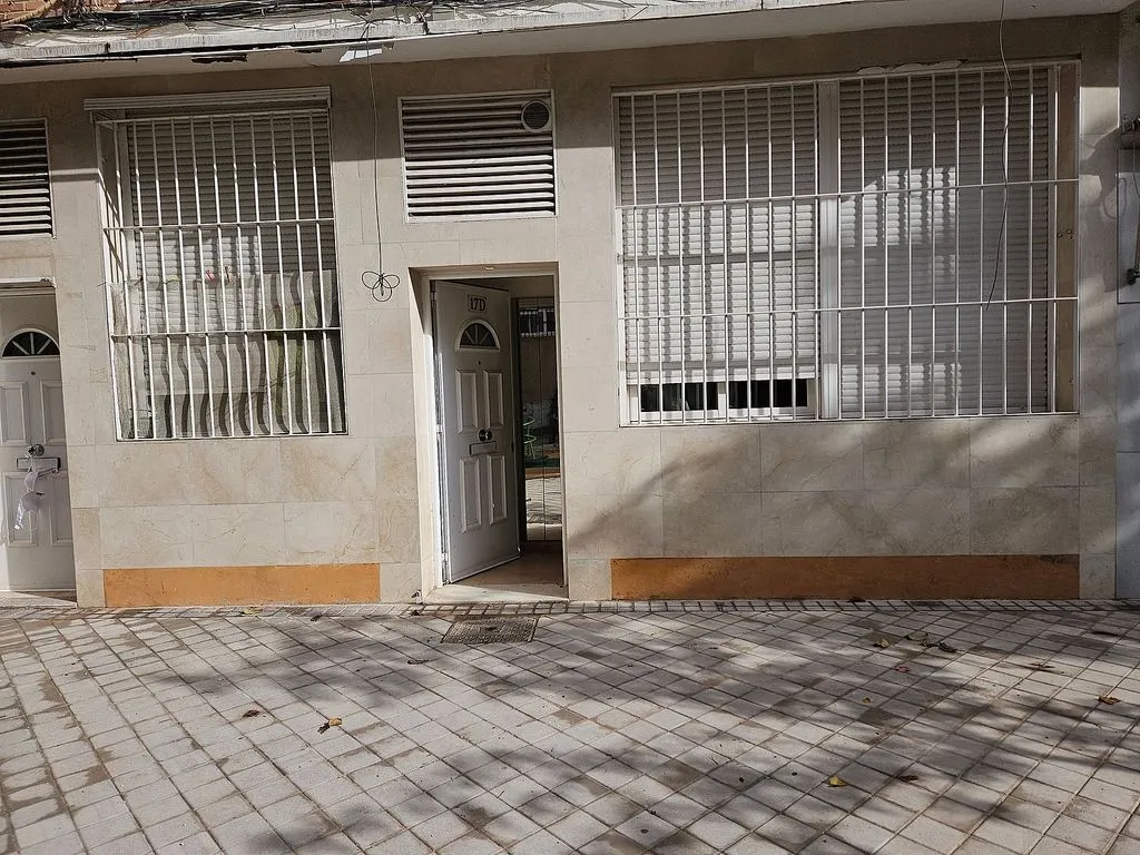 Extérieur - Studio Flat with Heating in Pinar del Rey