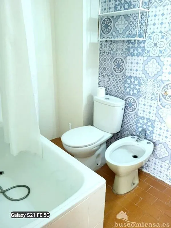 Salles de bain - Furnished Flat with Terrace in Linares