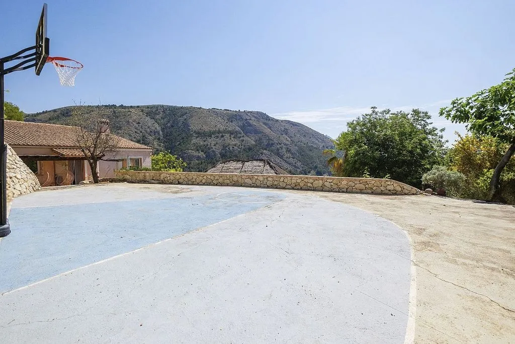 Extérieur - Villa with Pool and Terrace in Callosa d'En Sarrià