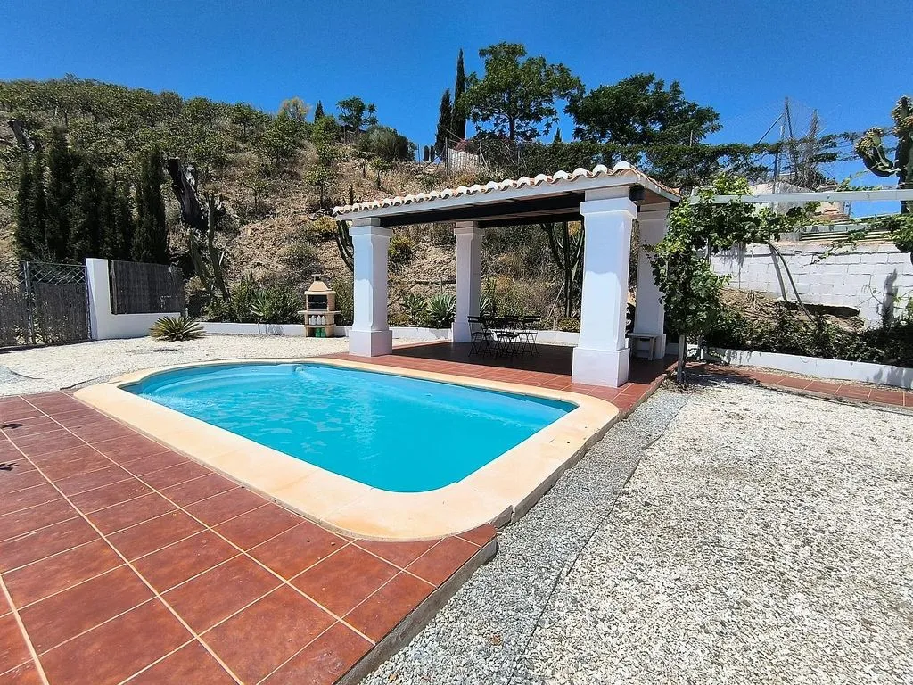 Bassein - Country House with Pool in Benagalbón