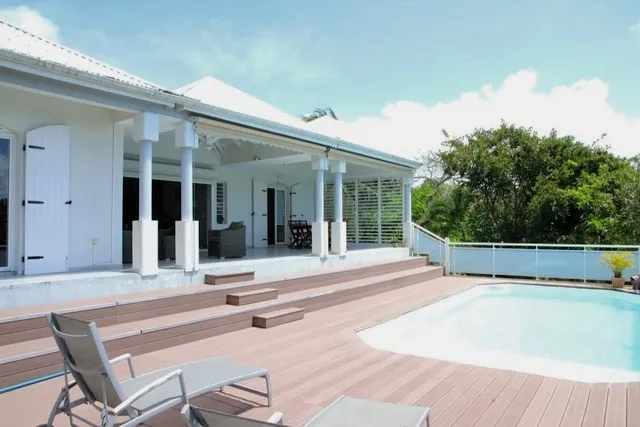Piscine - Villa avec Piscine à Petit Bourg