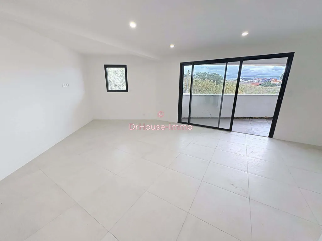 Stanze - 2-Bedroom Apartment with Terrace in Ajaccio