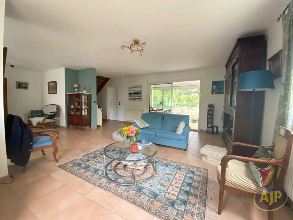Séjour - Maison 5 Chambres avec Jardin à Caudéran, Bordeaux