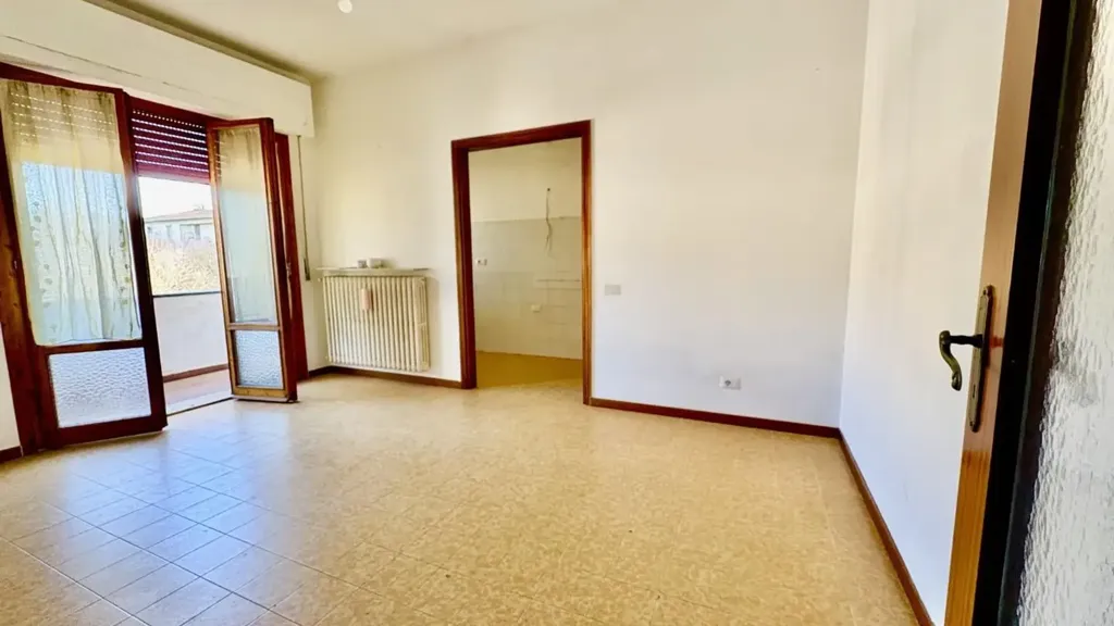 Pièces - Spacious 4-Room Apartment in Castelfiorentino