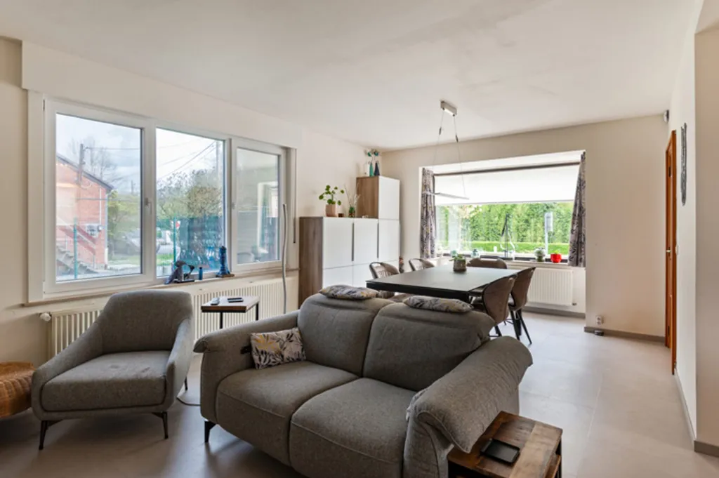 Séjour - Maison Rénovée avec Jardin à Eppegem
