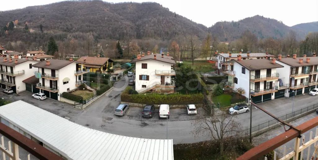 Balcon - Apartment with Balcony in Chiusa di Pesio