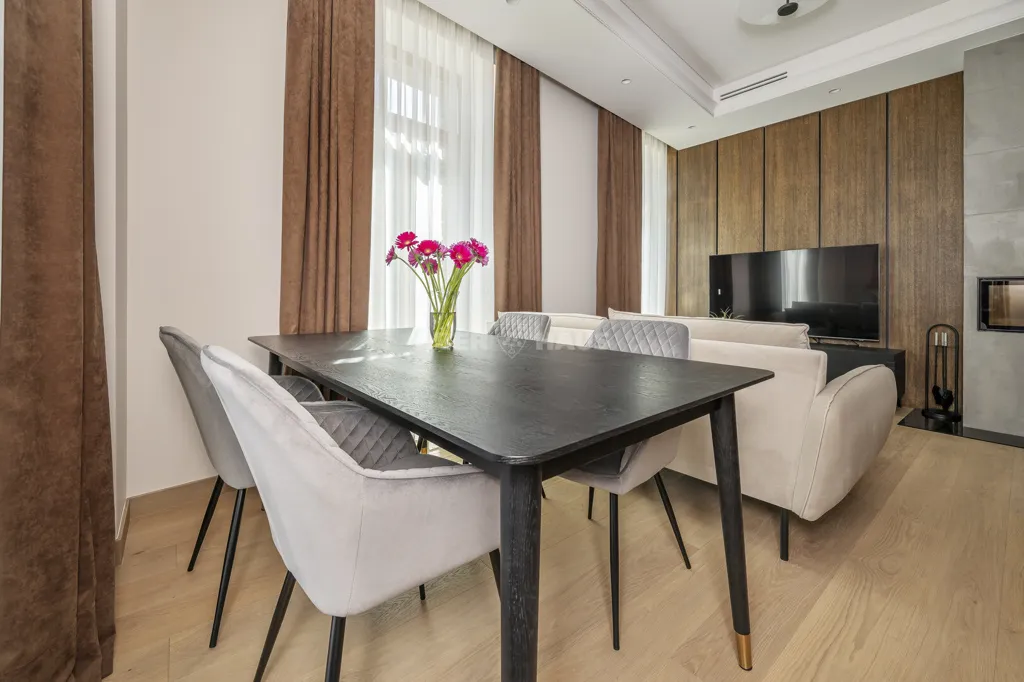Salle à manger - 3-Bedroom Apartment with Park View in Vilnius