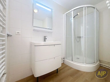 Vannitoad - City Centre Flat with Balcony in La Roche-sur-Yon
