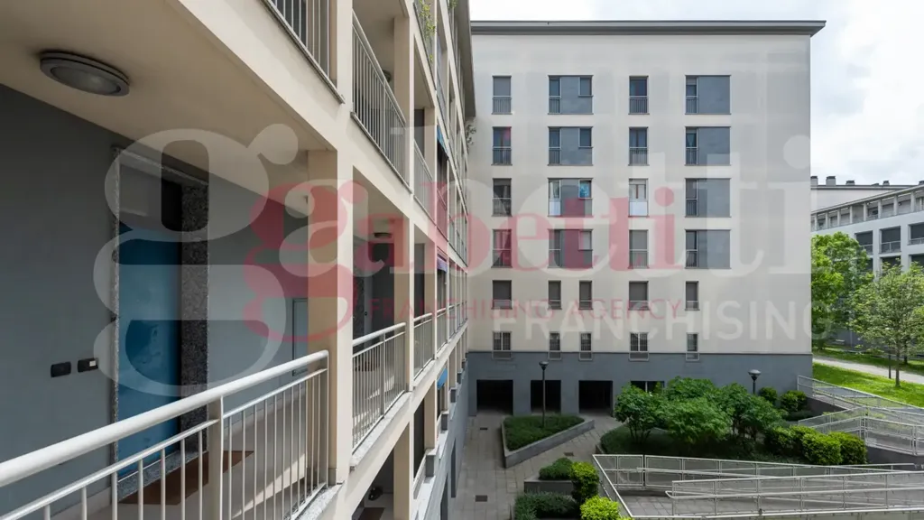 Jardin - Modernised 2-Bedroom Apartment in Milan