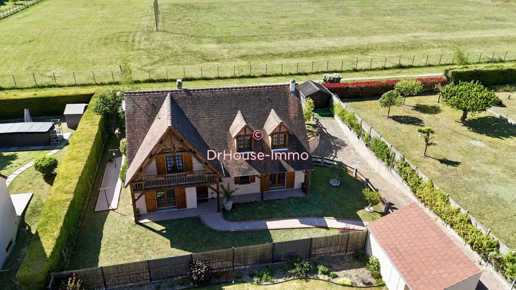 Õhuvaade - House with Pool and Jacuzzi in Villemandeur
