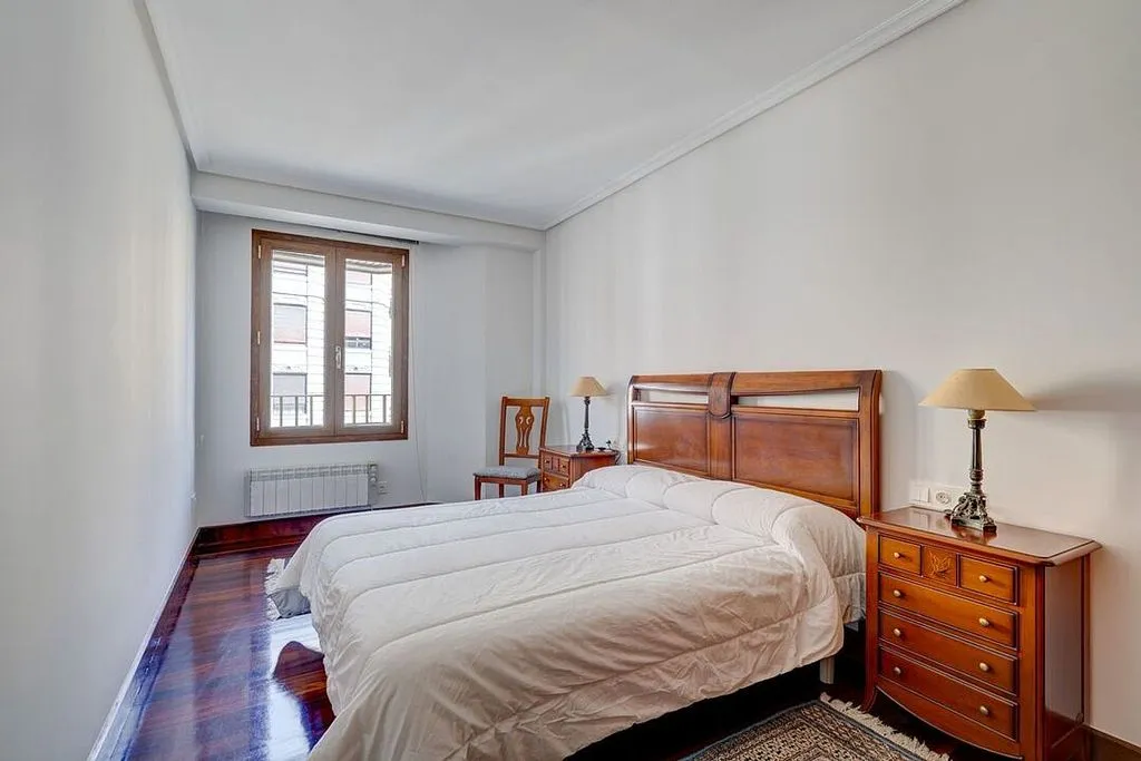 Magamistoad - Furnished Flat with Balcony in Donostia