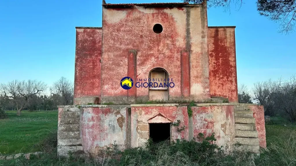 Exterior - Rustic Property with Garden in Squinzano