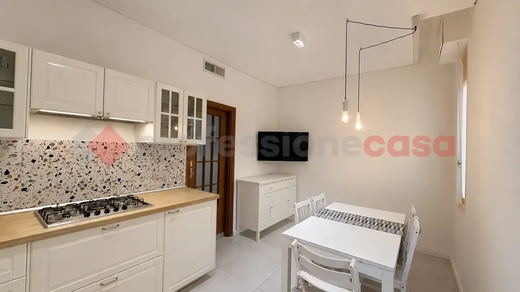 Kitchen - Semi-detached Villa with Central Location in Opera