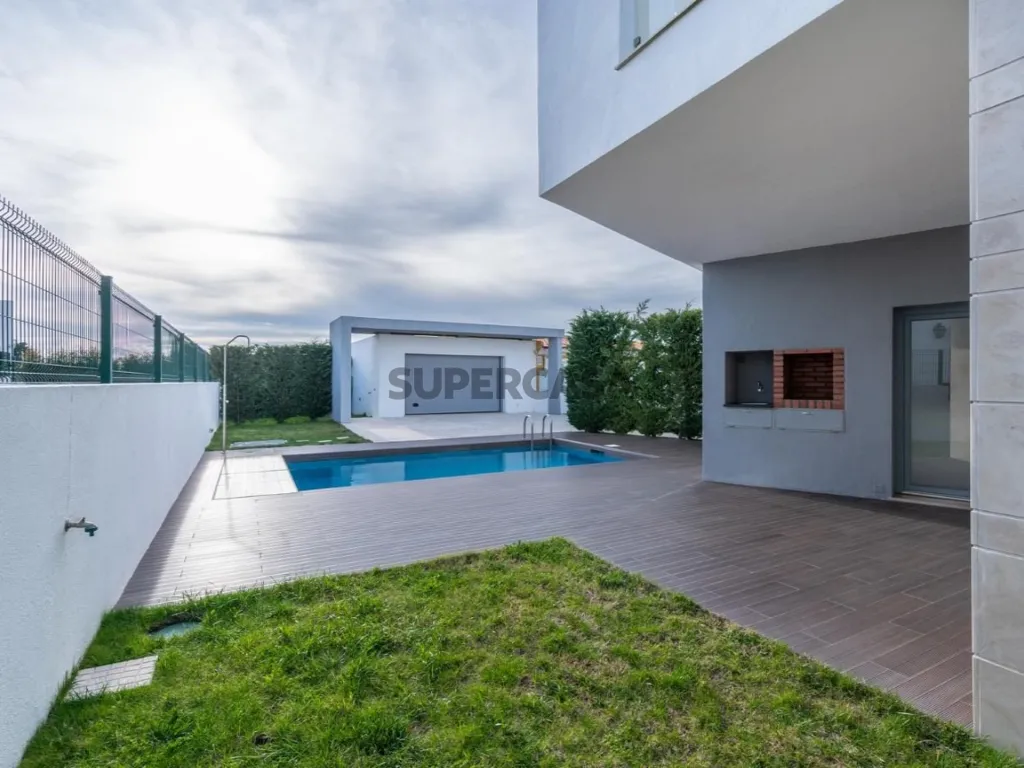 Piscine - Contemporary Villa with Pool in Quinta dos Fóios