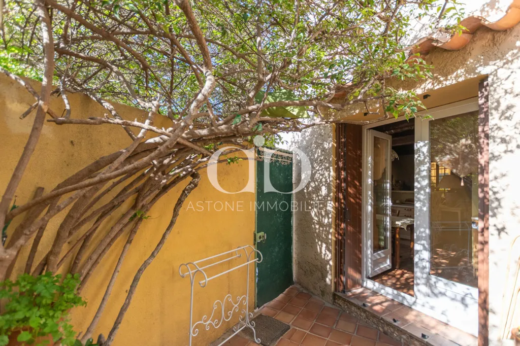 Giardino - Character House with Courtyard in Cassis Centre